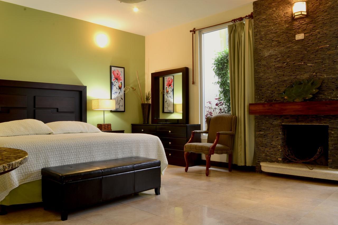 אנטיגואה גואטמלה Hotel Casa Miravalle מראה חיצוני תמונה
