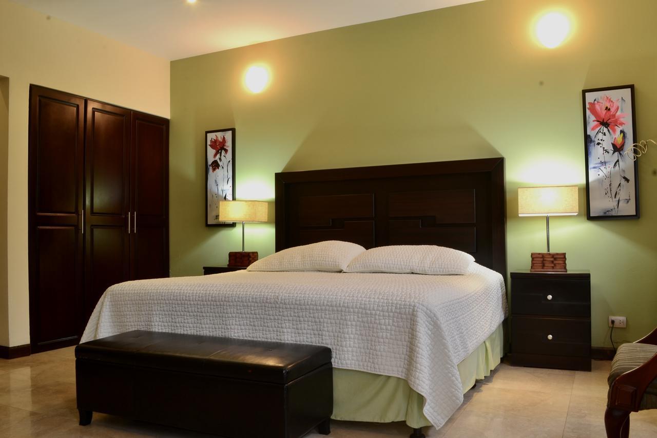 אנטיגואה גואטמלה Hotel Casa Miravalle מראה חיצוני תמונה