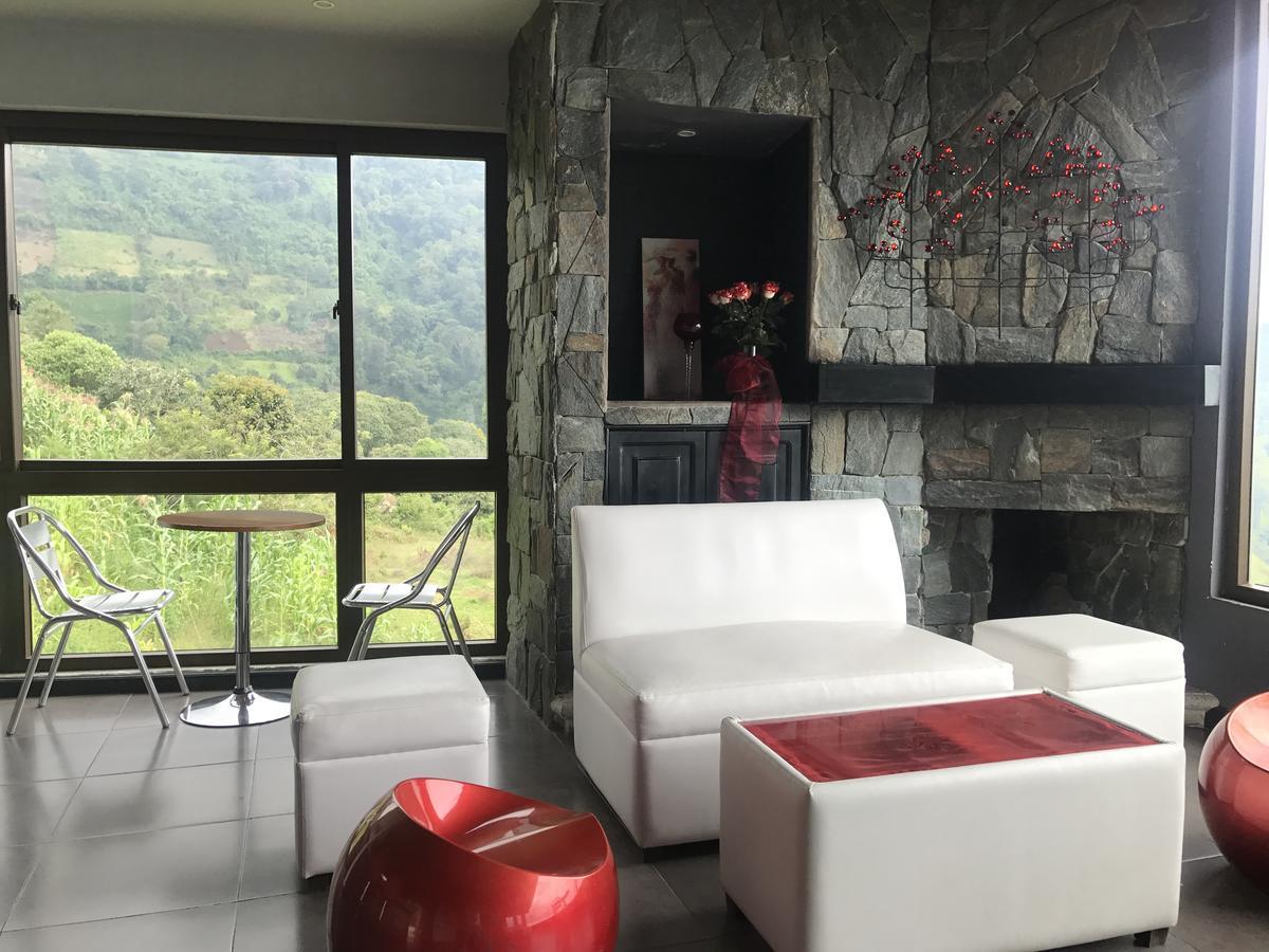 אנטיגואה גואטמלה Hotel Casa Miravalle מראה חיצוני תמונה